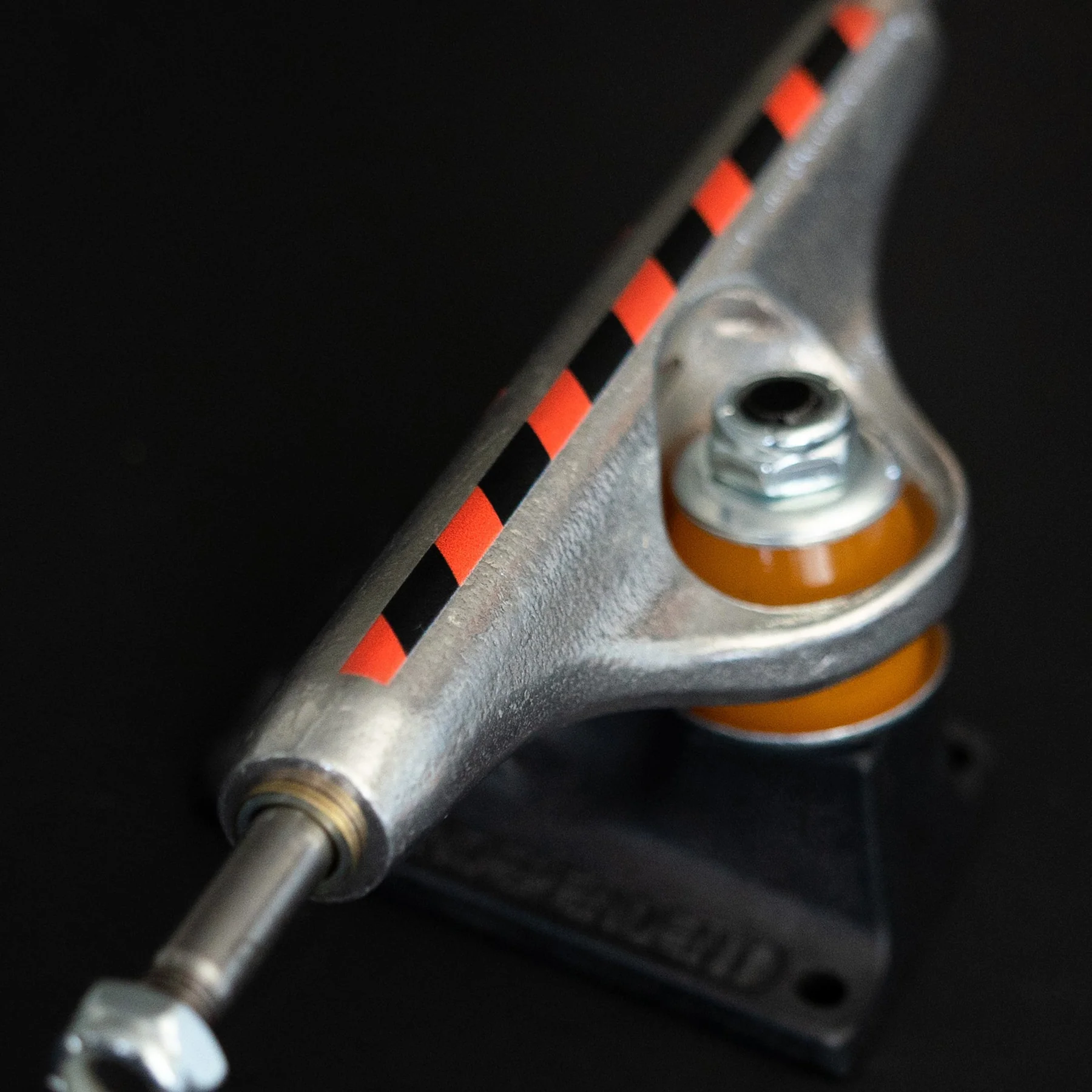 1140-stage-11-built-to-grind-silver-black-standard-independent-skateboard-truck-6.webp Stage 11 Built To Grind Silver / Black Standard Independent Skateboard Truck