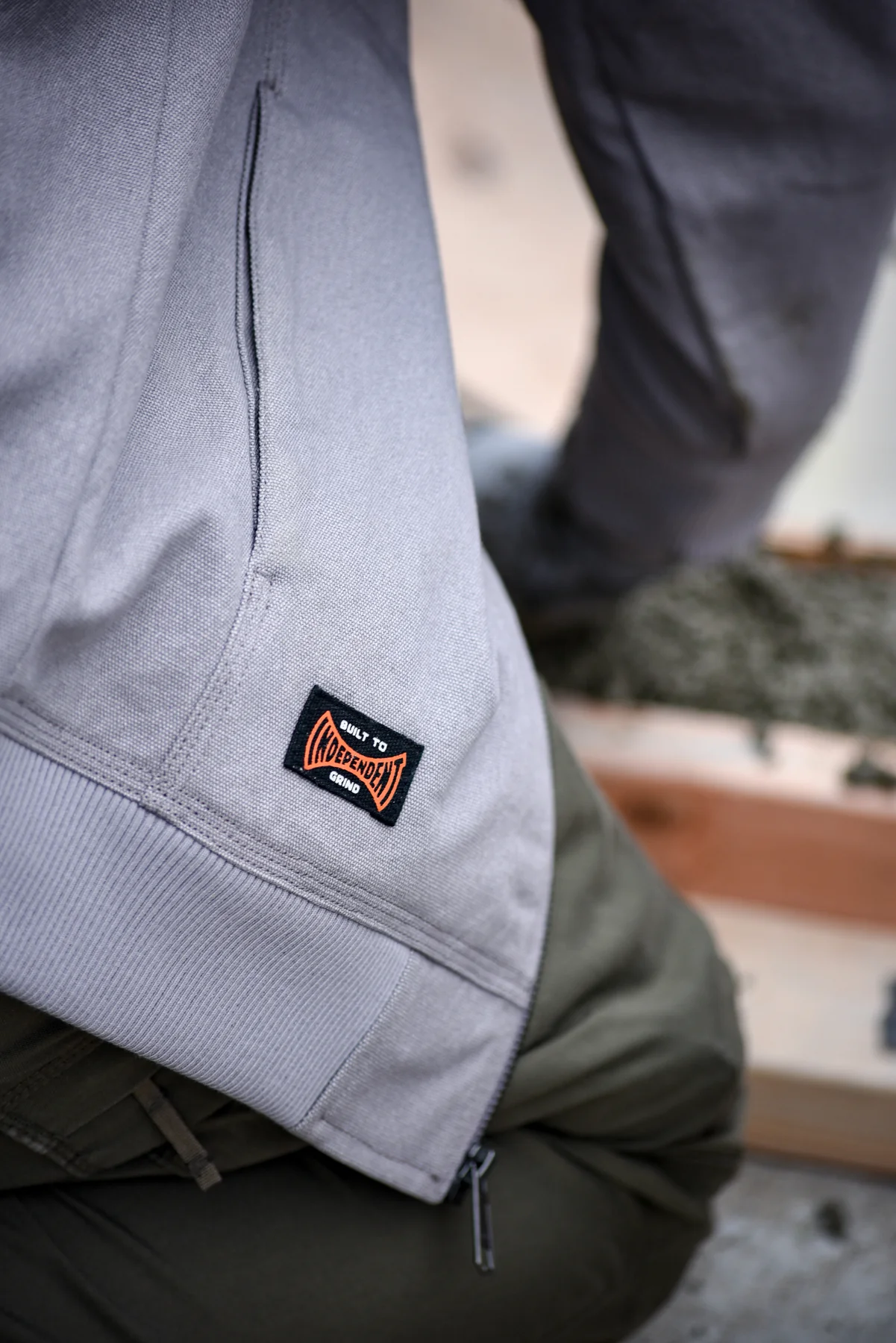 1164-built-to-grind-hooded-mens-independent-canvas-work-jacket-9.webp Built To Grind Hooded Mens Independent Canvas Work Jacket